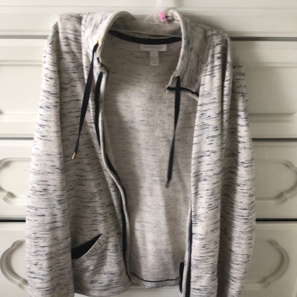 zip up jacket - Picture 4 of 4